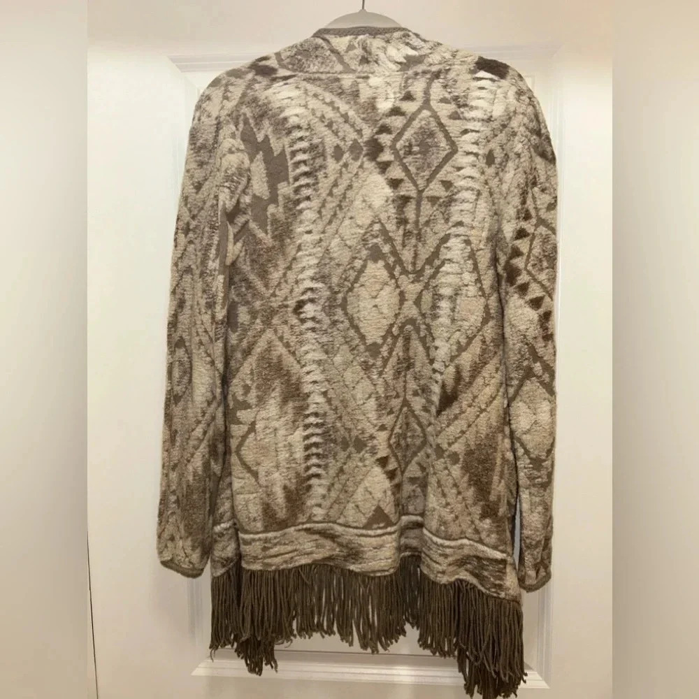 Lucky Brand Western Print Fringe Cardigan. Size small - Picture 5 of 5